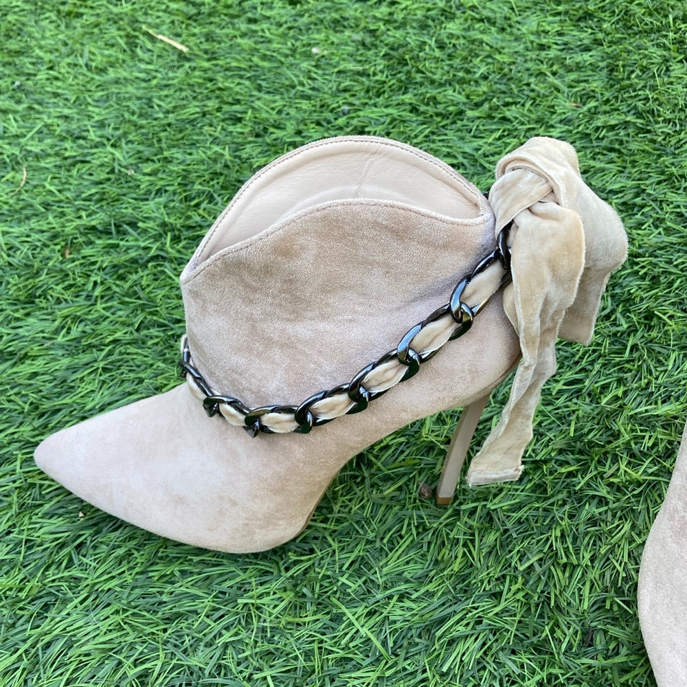 Peach/pink/tan never worn booties